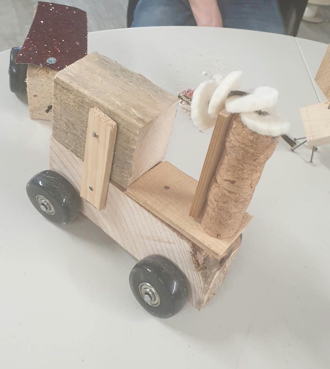 Little tractor